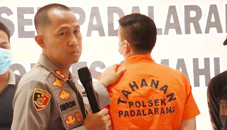 Pelaku Penyiram air Keras