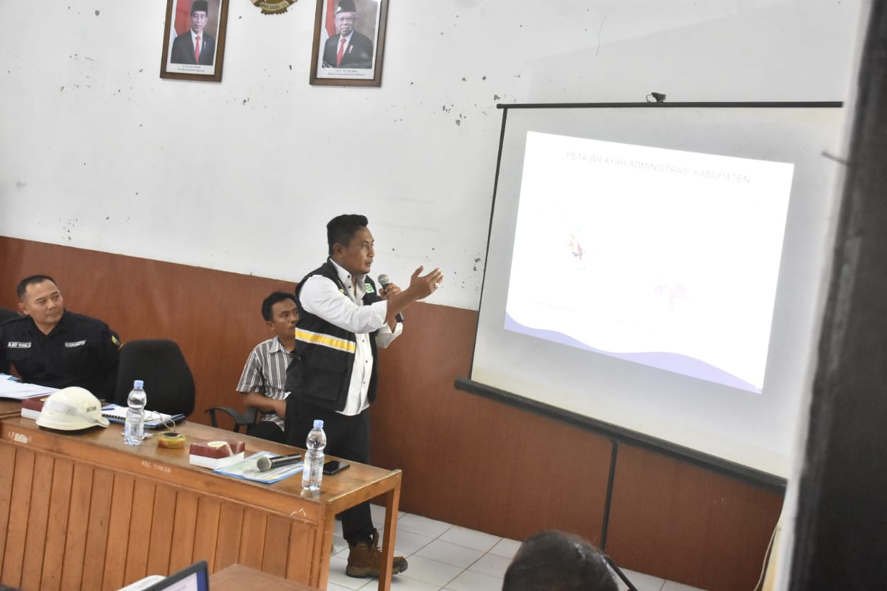 Jalan Lingkar Timur Bendungan Sadawarna