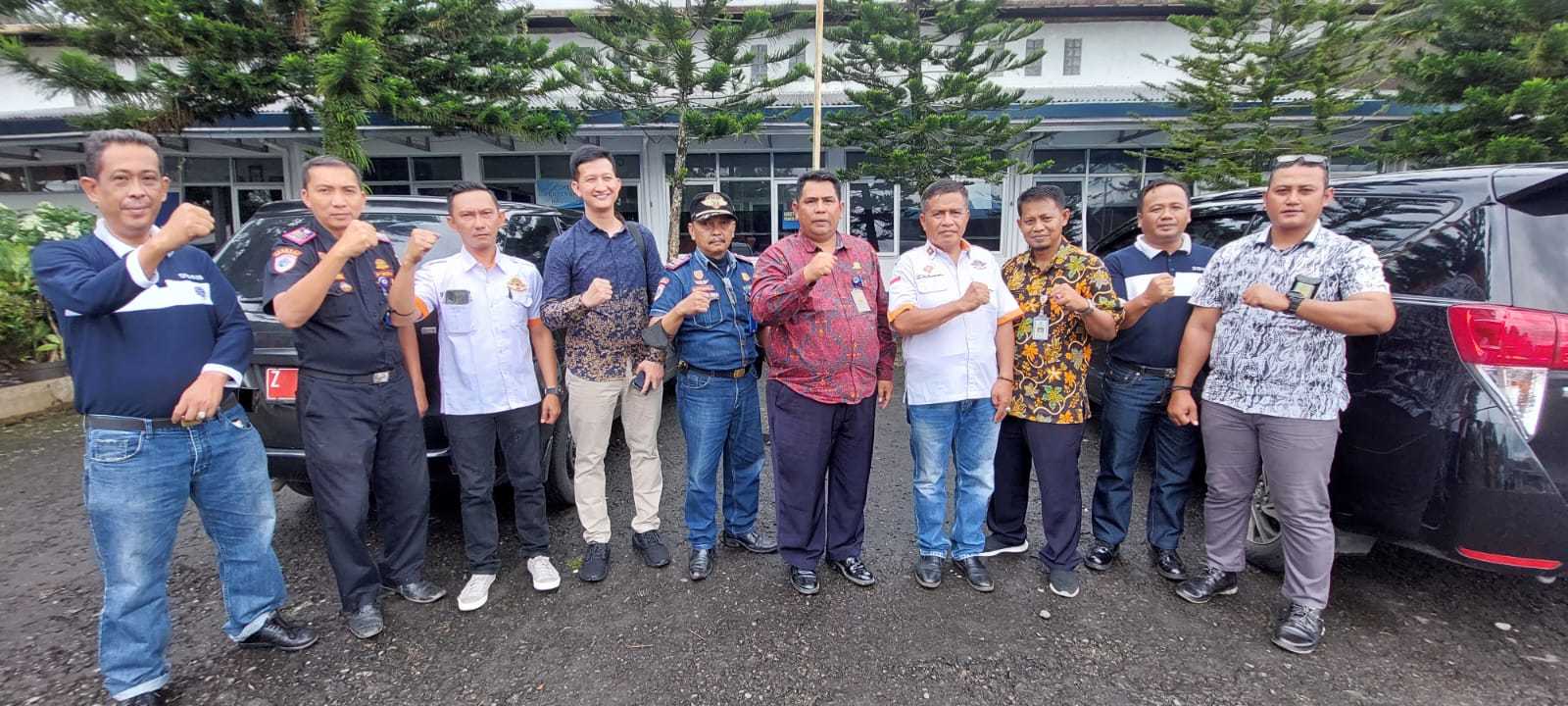 Study Banding Parkir Belangganan