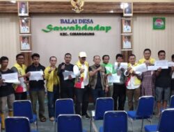 DPD Golkar Sumedang Berikan Bantuan Rumah Kontrakan Bagi Korban Banjir Bandang
