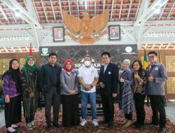 Para Apoteker Harus Tingkatkan Literasi Masyarakat Soal Obat