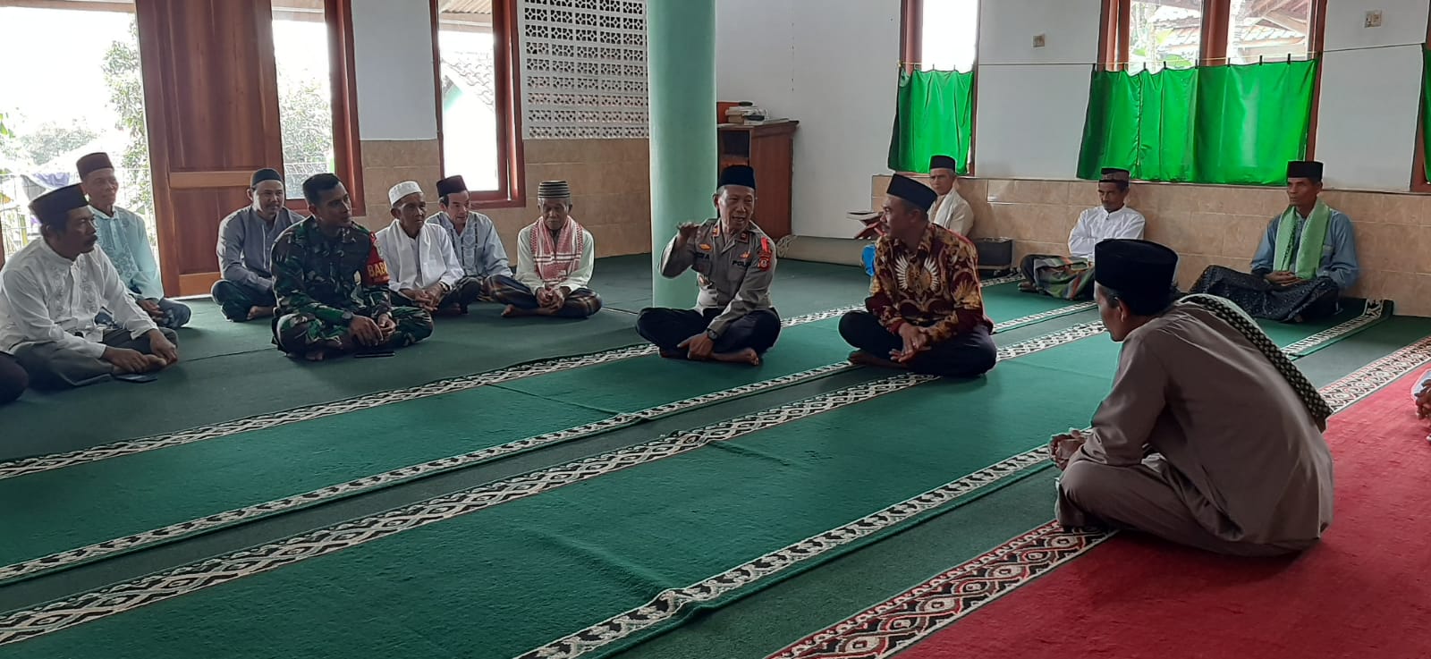 Jumat Curhat Warga Cibugel