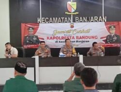 Jumat Curhat Jelang Tahun Baru 2023, Kapolresta Bandung Temui Warga Banjaran