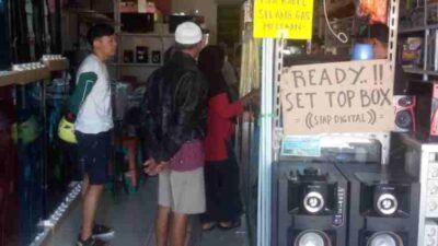 Siaran TV Analog Mulai Dihapus, Pedagang Elektronik di Sumedang Kebanjiran Order