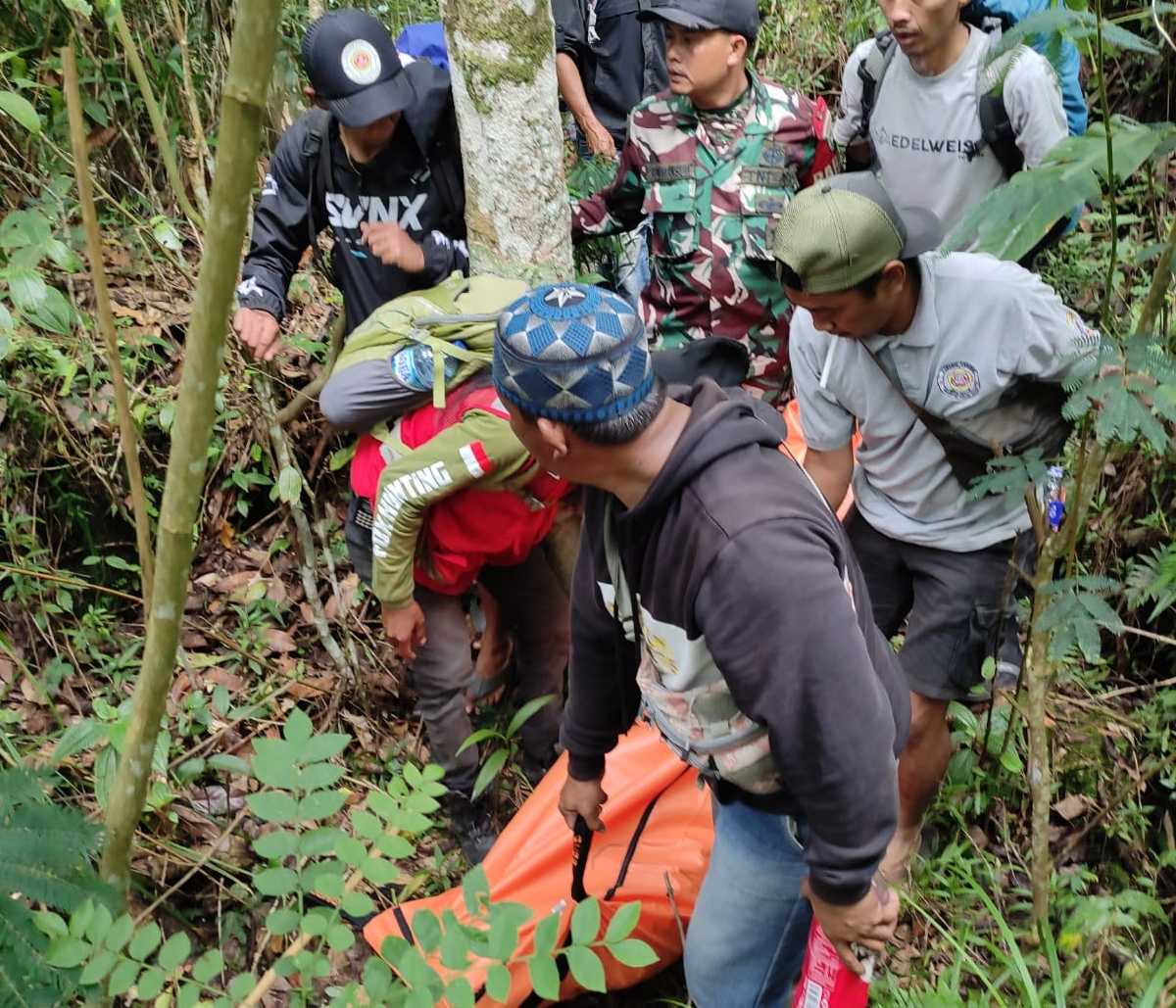 Guide Pendaki Gunung Tampomas