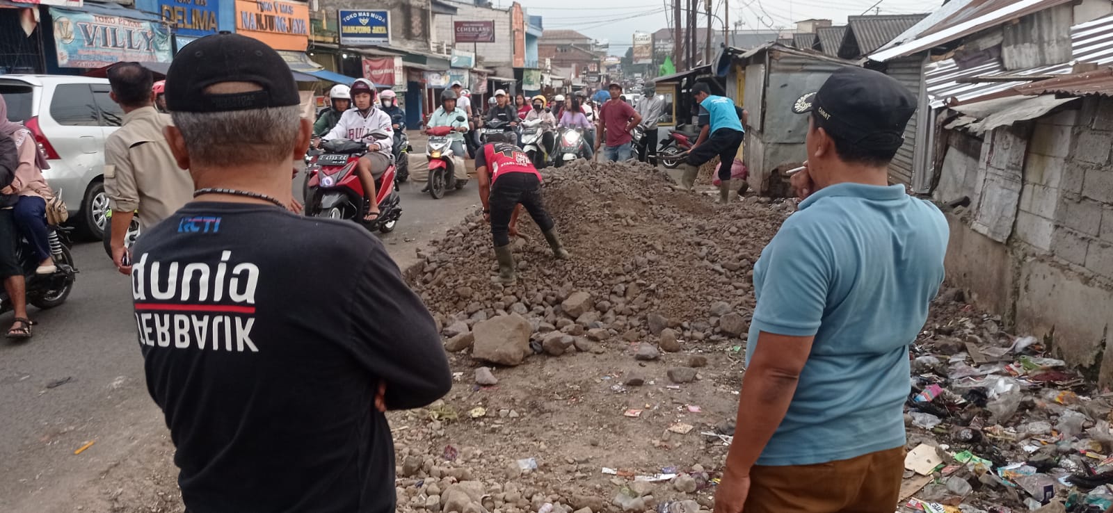 Pasar Parakanmuncang