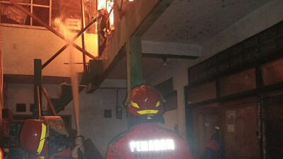 Rumah di Padasuka