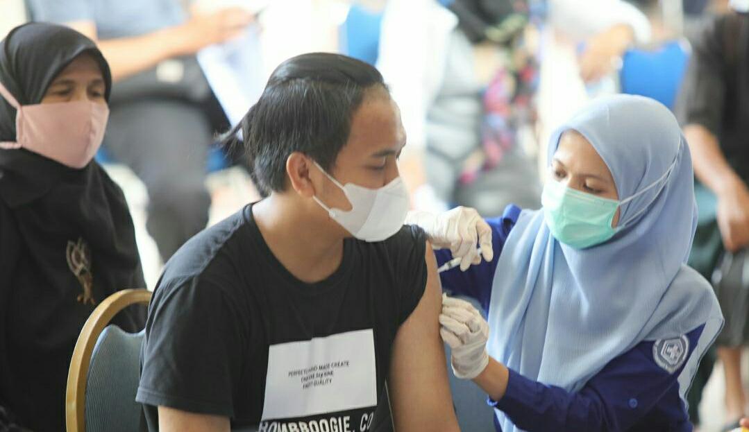 Vaksin booster Kedua