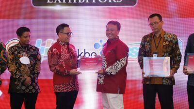 The Best 7 Exhibitors