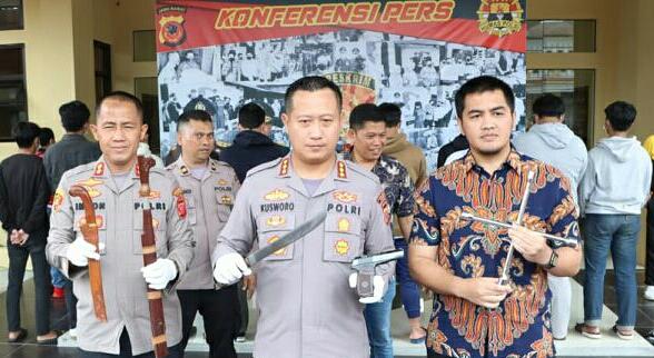 Tawuran pelajar