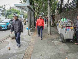 Trotoar di Bandung Sering Dipakai Parkir Liar, Begini Respons Sekda