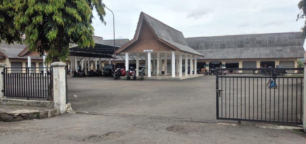 Pasar tembakau Tanjungsari