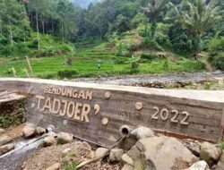 Merasa Kena Prank BBWS, Warga di Sumedang Iuran Membangun Bendungan di Sungai Cihonje