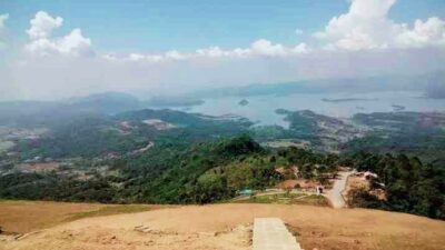 Wisata Paralayang Batu Dua