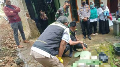 Sempat Dikira Boneka, Warga di Sumedang Geger Temukan Jasad Bayi di Saluran Air