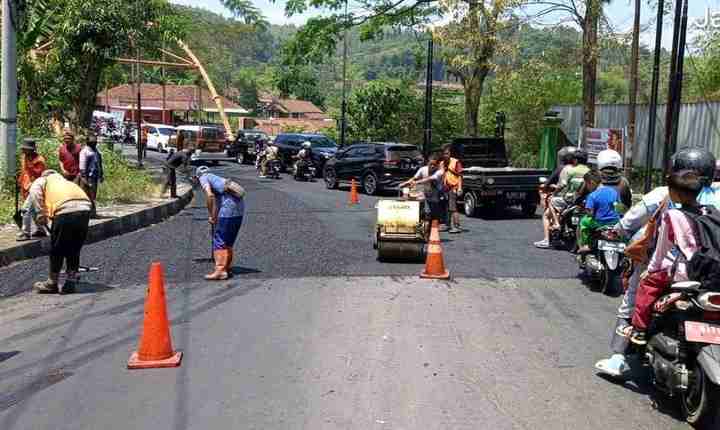 Pembangunan ruas jalan Sumedang