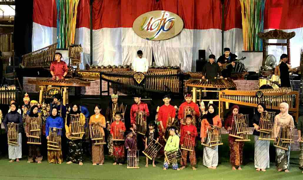Saung angklung Udjo
