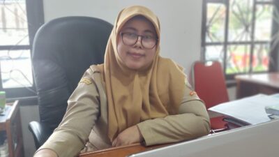 mantan Kepala Desa Sundamekar