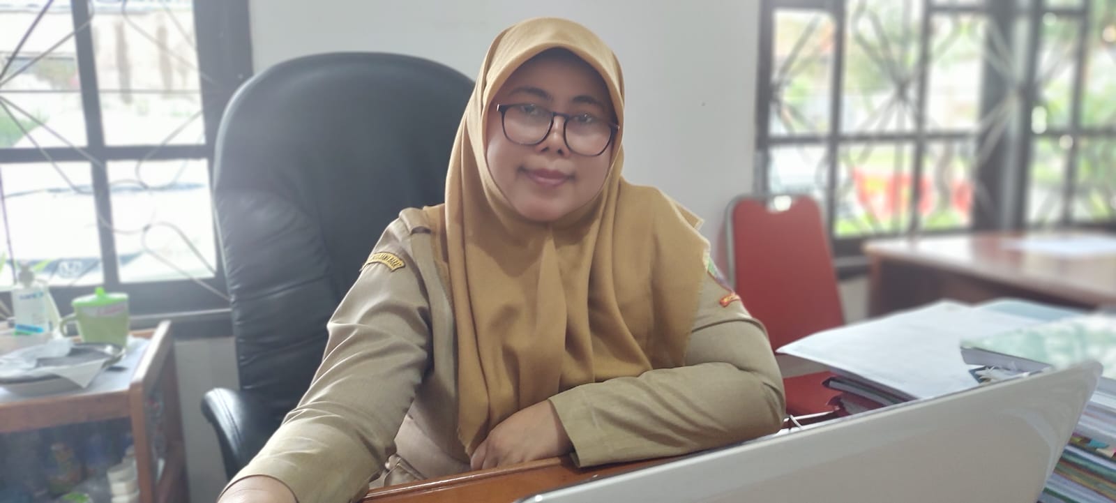 mantan Kepala Desa Sundamekar