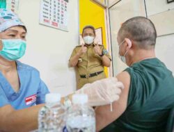 Pemerintah Genjot Pemberian Vaksin Booster Kedua Bagi Warga Bandung