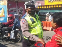 Pengendara di Dayeuhkolot Hiraukan Aturan Lalu Lintas, Polisi Langsung Bertindak
