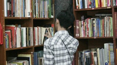 Komunitas Aleut, Kenalkan Budaya Membaca dengan Berkeliling Bandung