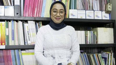 Guru SD dapat beasiswa