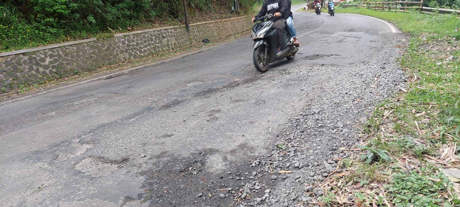 Jalan ke Waduk Jatigede
