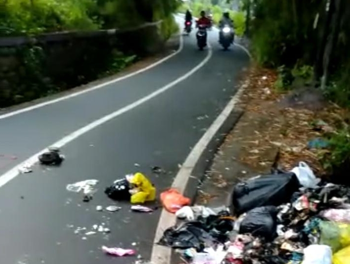 Aksi Pungut Sampah