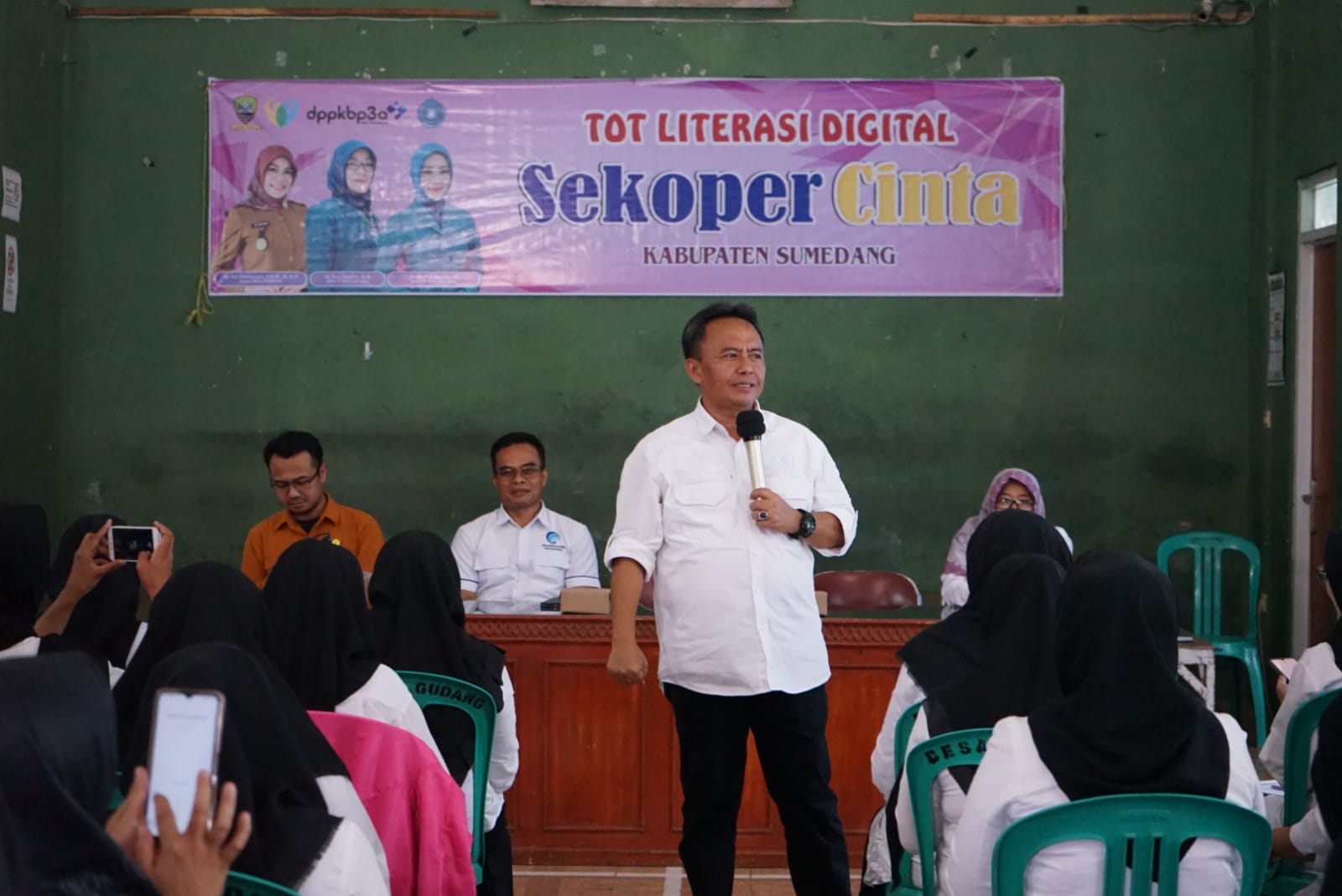 Sekoper Cinta