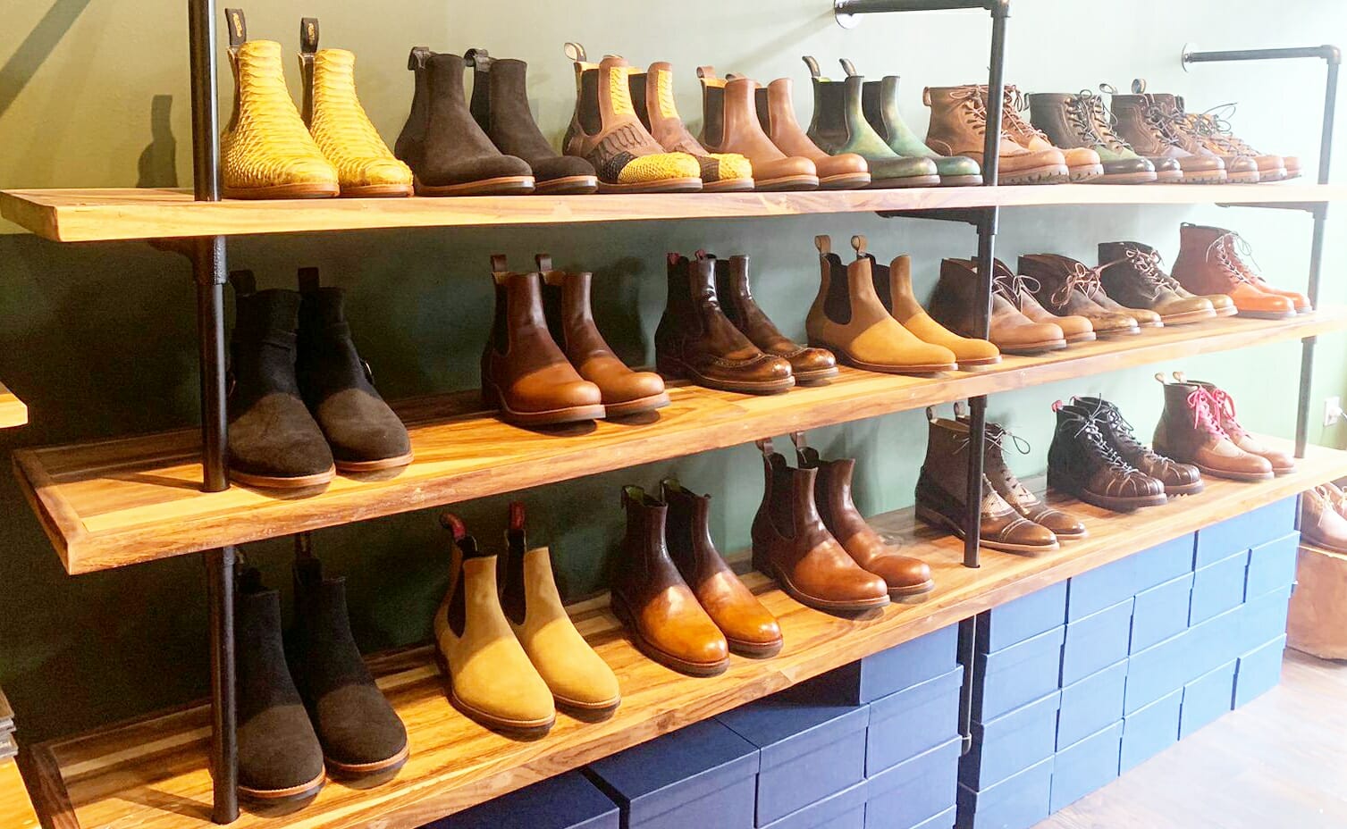 Sepatu Brand Lokal Bandung