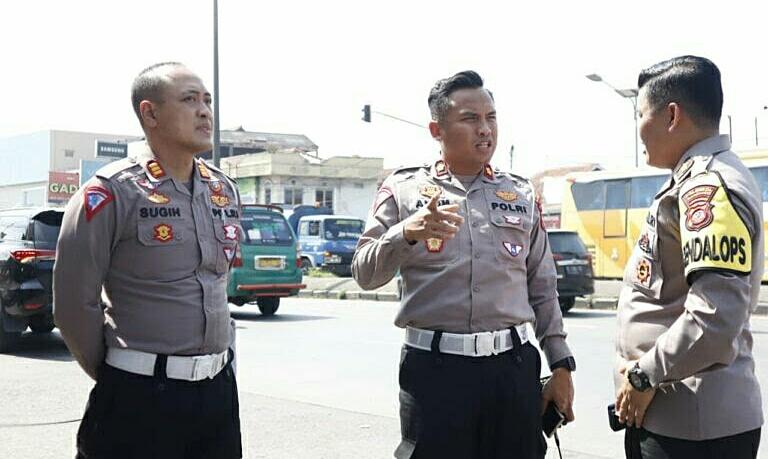 Jalur mudik