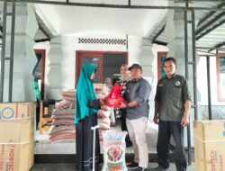 Dukung Asupan Nutrisi di Bulan Ramadan, Warga Prasejahtera di Sumedang Mendapat Bantuan dari Kemensos