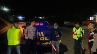 Cegah Balapan Liar dan Gangguan Kamtibmas Polsek Pamulihan Gelar Patroli Sahur