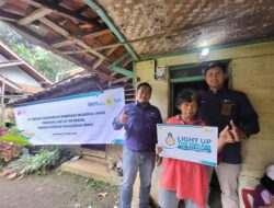 Ramadan Penuh Berkah, PLN Sumedang Berikan Pemasangan Listrik Gratis Bagi Warga Tidak Mampu