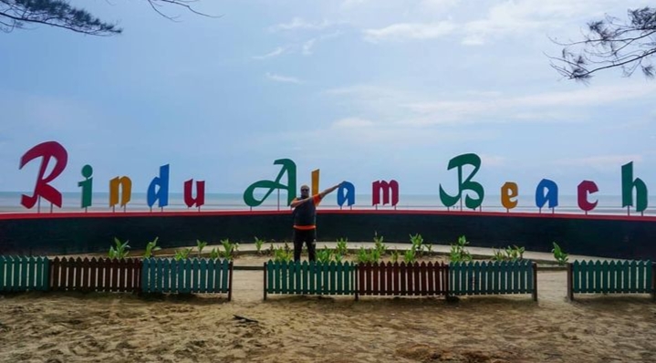 Pantai Rindu Alam