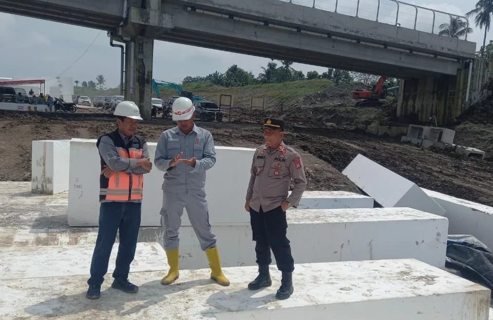 Progres pembangunan tol Cisumdawu