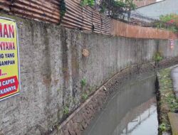 Pembuang Sampah Sembarangan di Sekitar Pasar Inpres Sumedang Didoakan Dicabut Nyawanya