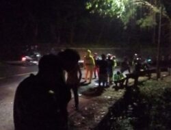 Tim Pusdalops BPBD Sumedang Evakuasi Motor Masuk Jurang di Jalan Sumedang – Bandung
