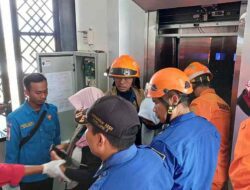 Gempar! 6 Warga Terjebak di Lift Stasiun Baru Cimekar Bandung 1 Jam Lebih