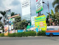 Baliho dan Atribut Parpol Menjamur di Sumedang, Satpol PP Ingatkan Aturannya