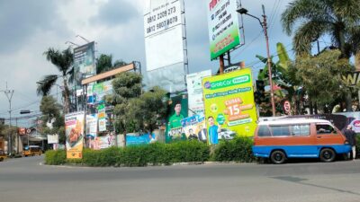 Baliho dan Atribut Parpol Menjamur di Sumedang, Satpol PP Ingatkan Aturannya