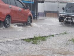 Sumedang Diguyur Hujan Deras, Ruas Jalan Kutamaya Terendam Banjir