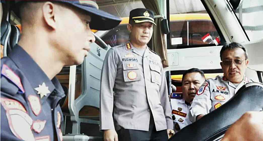 Kelaikan bus