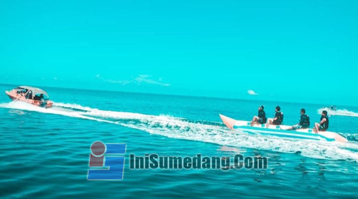 Pantai Angsana Kalimantan Selatan