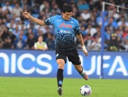 Klub Liga Inggris Bersaing Boyong Bek Tengah Kim Min-jae dari Napoli