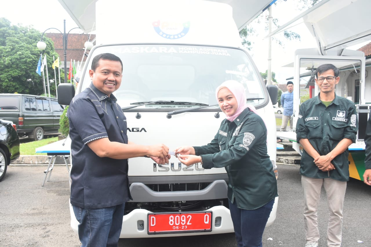 Mobil Maskara