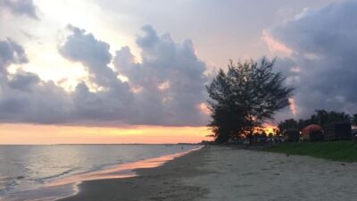 Pantai Siring Pagatan