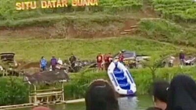 Wisatawan Tenggelam di Situ Datar Buana Pangalengan, Tim Rescue Lakukan Pencarian