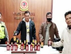 Polisi Sita Puluhan Botol Miras dan Belasan Liter Tuak di Cicalengka